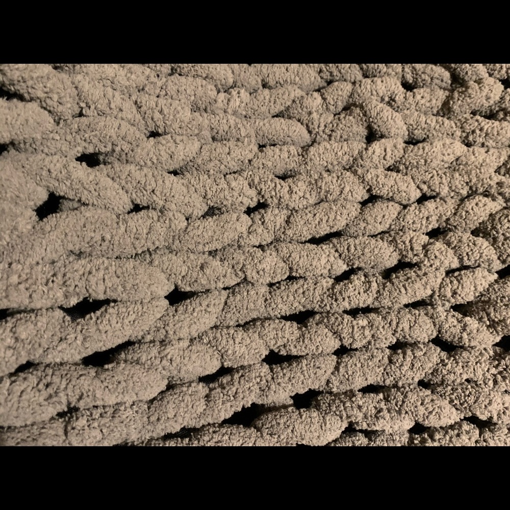 Hand Made Chunky Crochet Chenille Yarn Blanket
